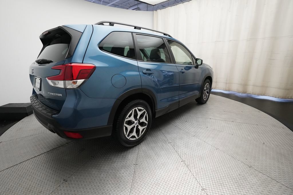 Certified 2023 Subaru Forester Premium image 38