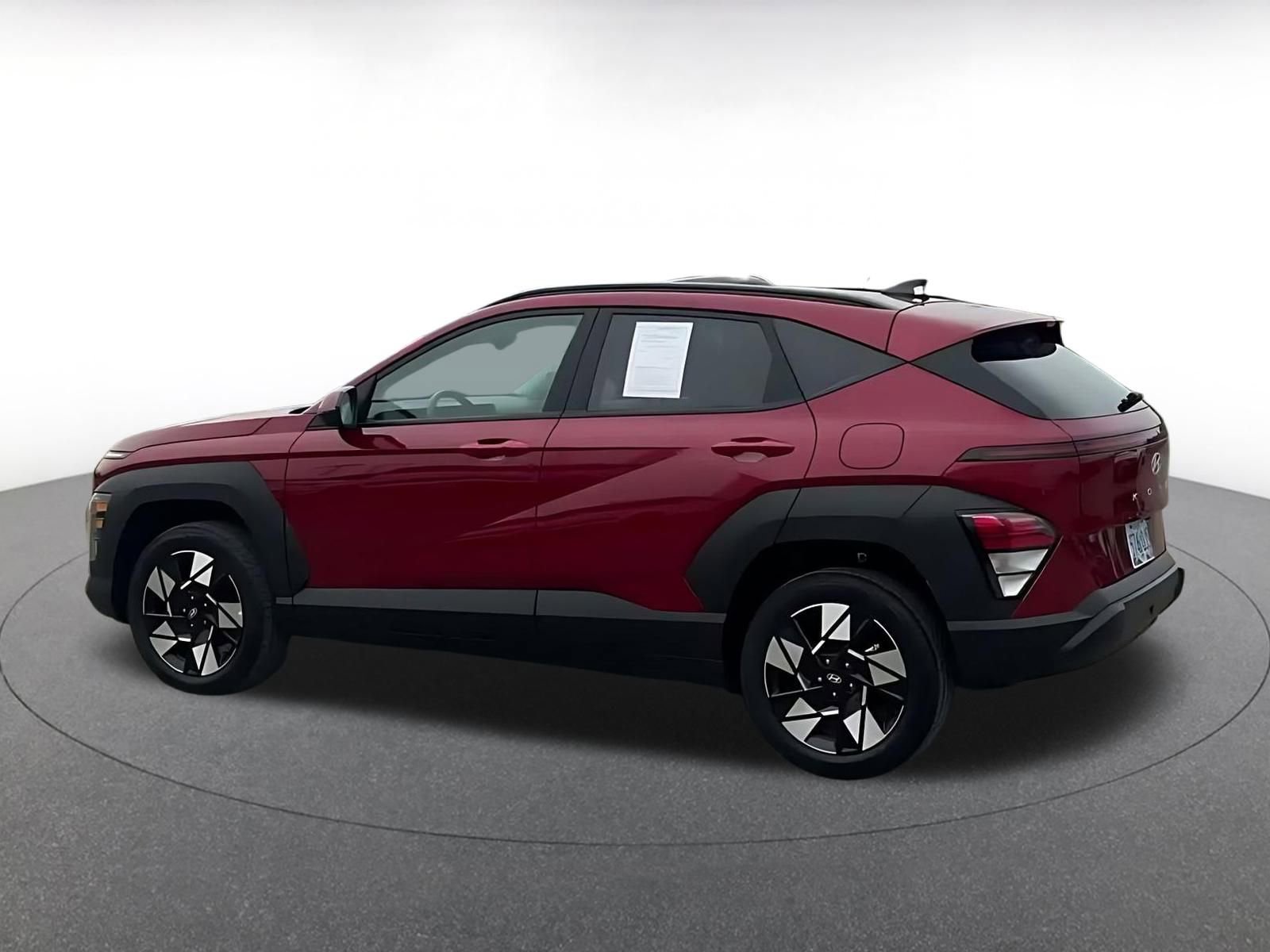 Used 2025 Hyundai Kona SEL image 10