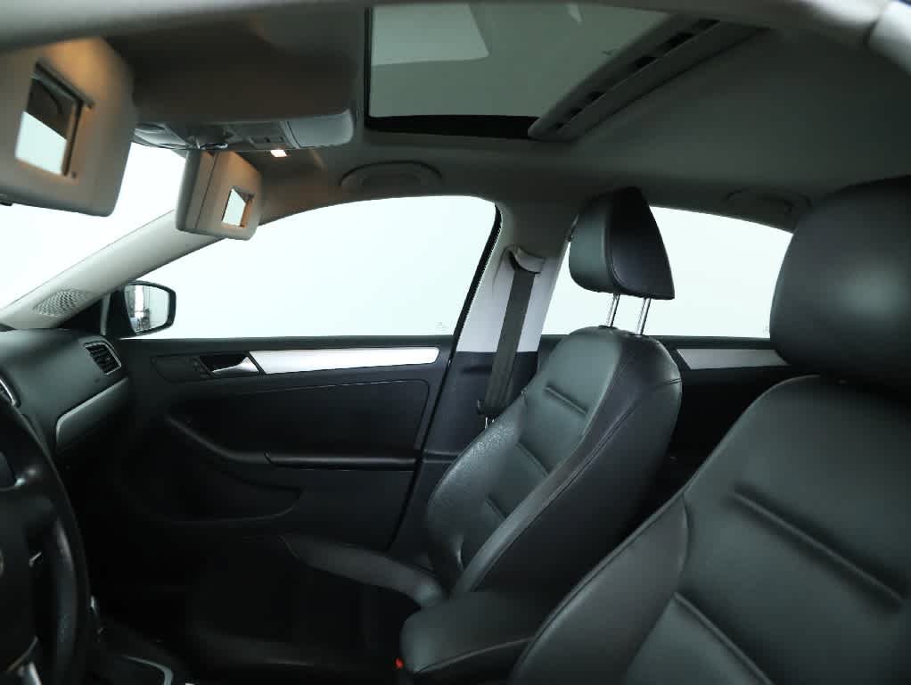 Used 2014 Volkswagen Jetta SE FWD image 20