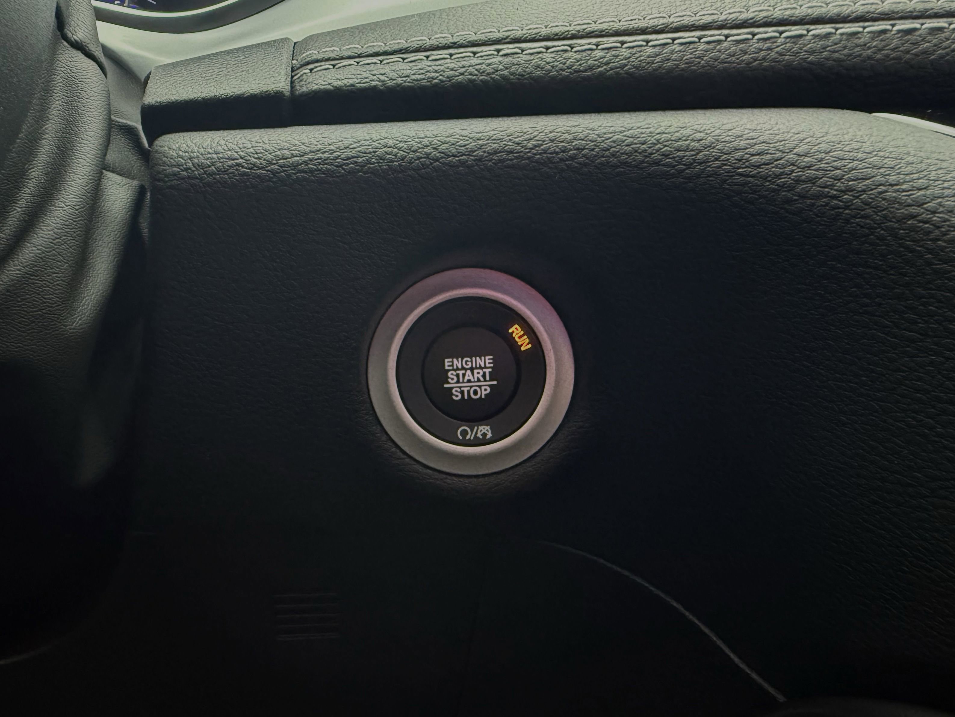 New 2026 Chrysler Pacifica Limited image 32