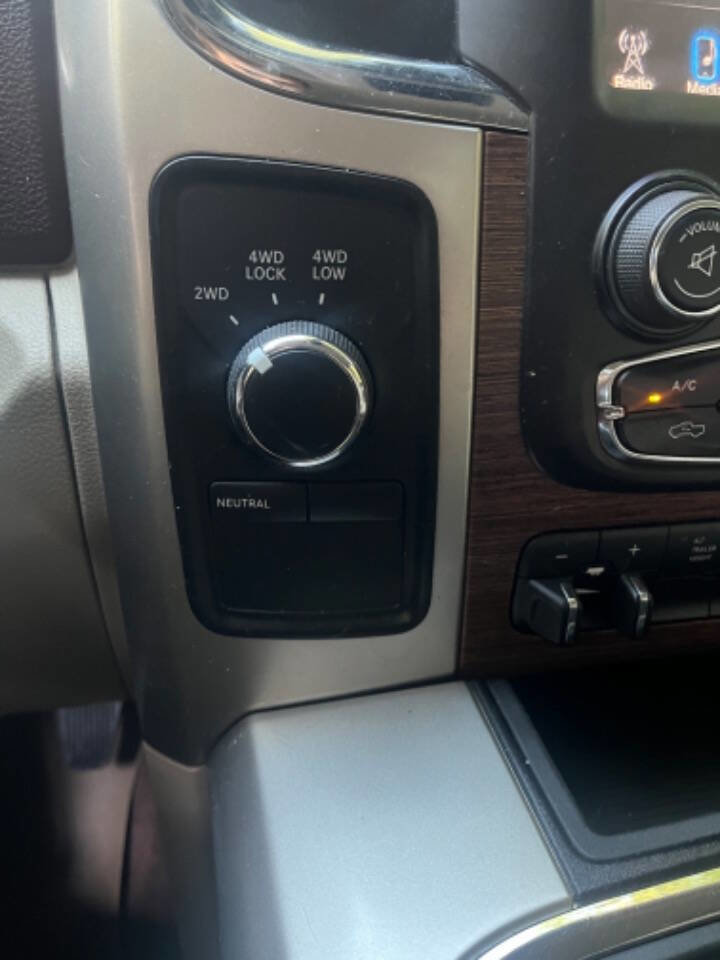 Used 2016 RAM 2500 Laramie w/ Snow Chief Group image 22