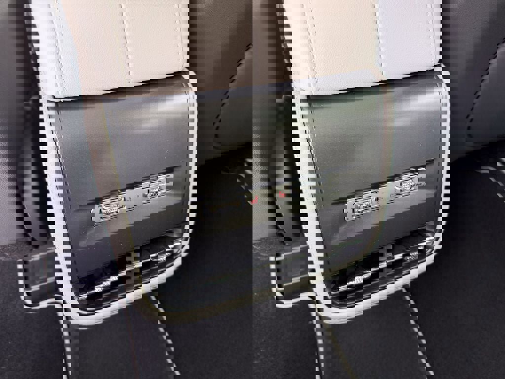 New 2026 Lincoln Nautilus Reserve image 48