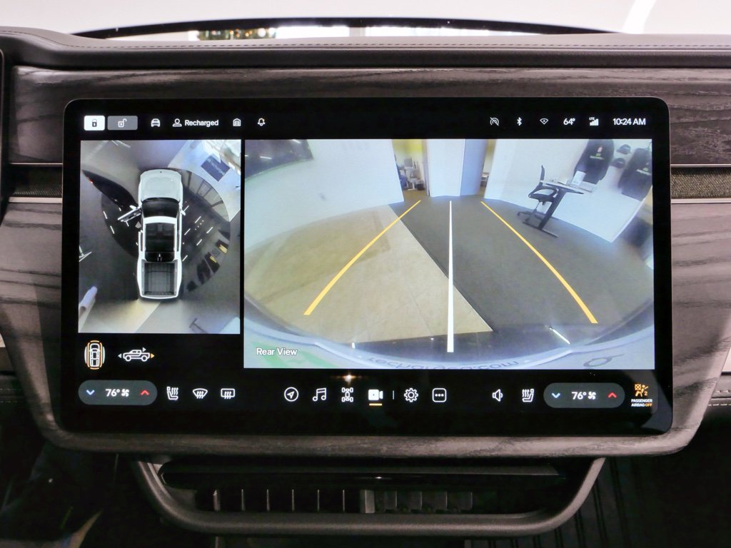 Used 2022 Rivian R1T Adventure image 14