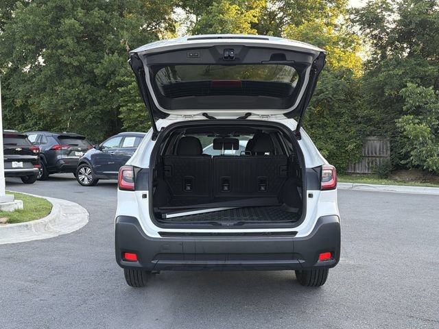 Used 2025 Subaru Outback Premium AWD/4WD image 20