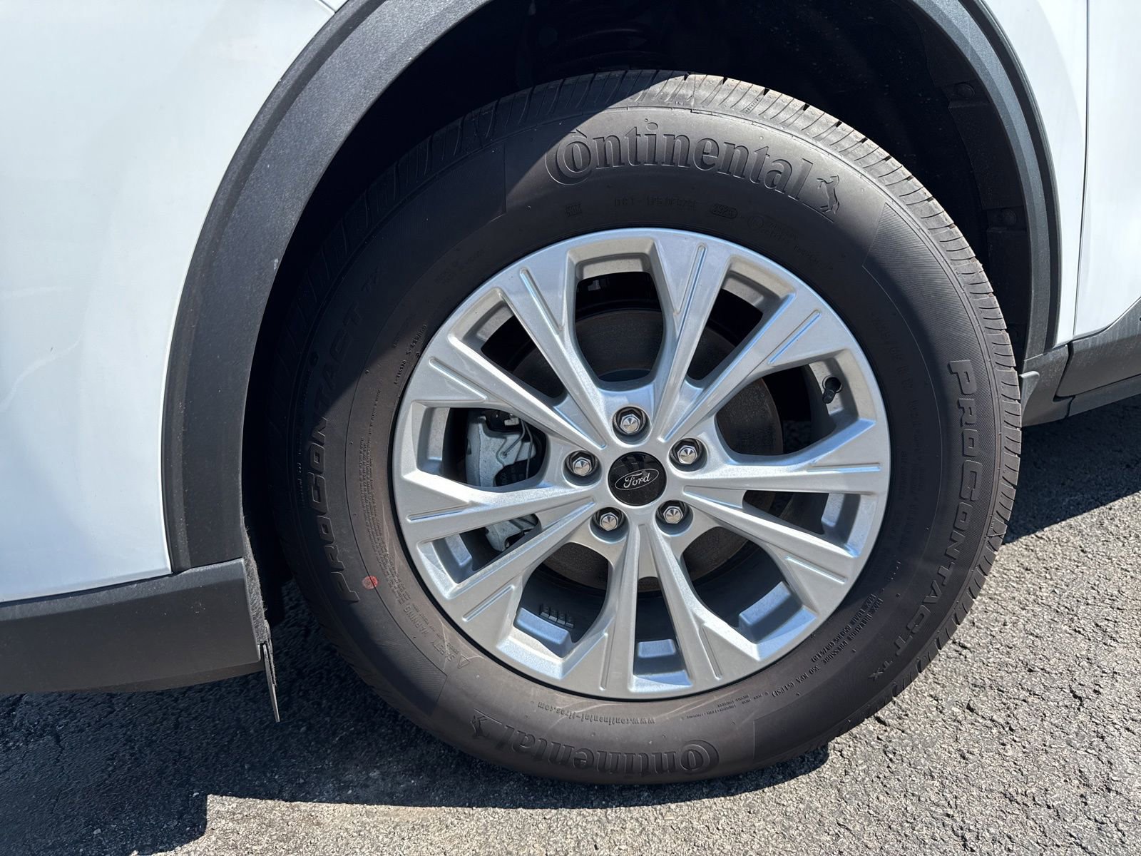 New 2026 Ford Escape Active w/ Tech Pack #1 AWD/4WD image 38