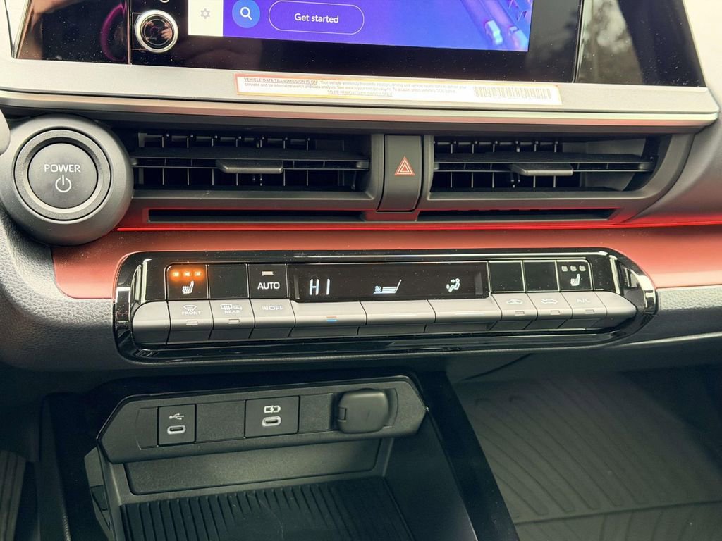 Used 2024 Toyota Prius Prime image 5