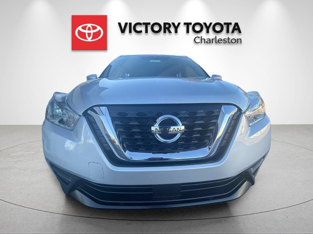 Used 2020 Nissan Kicks SV FWD image 8