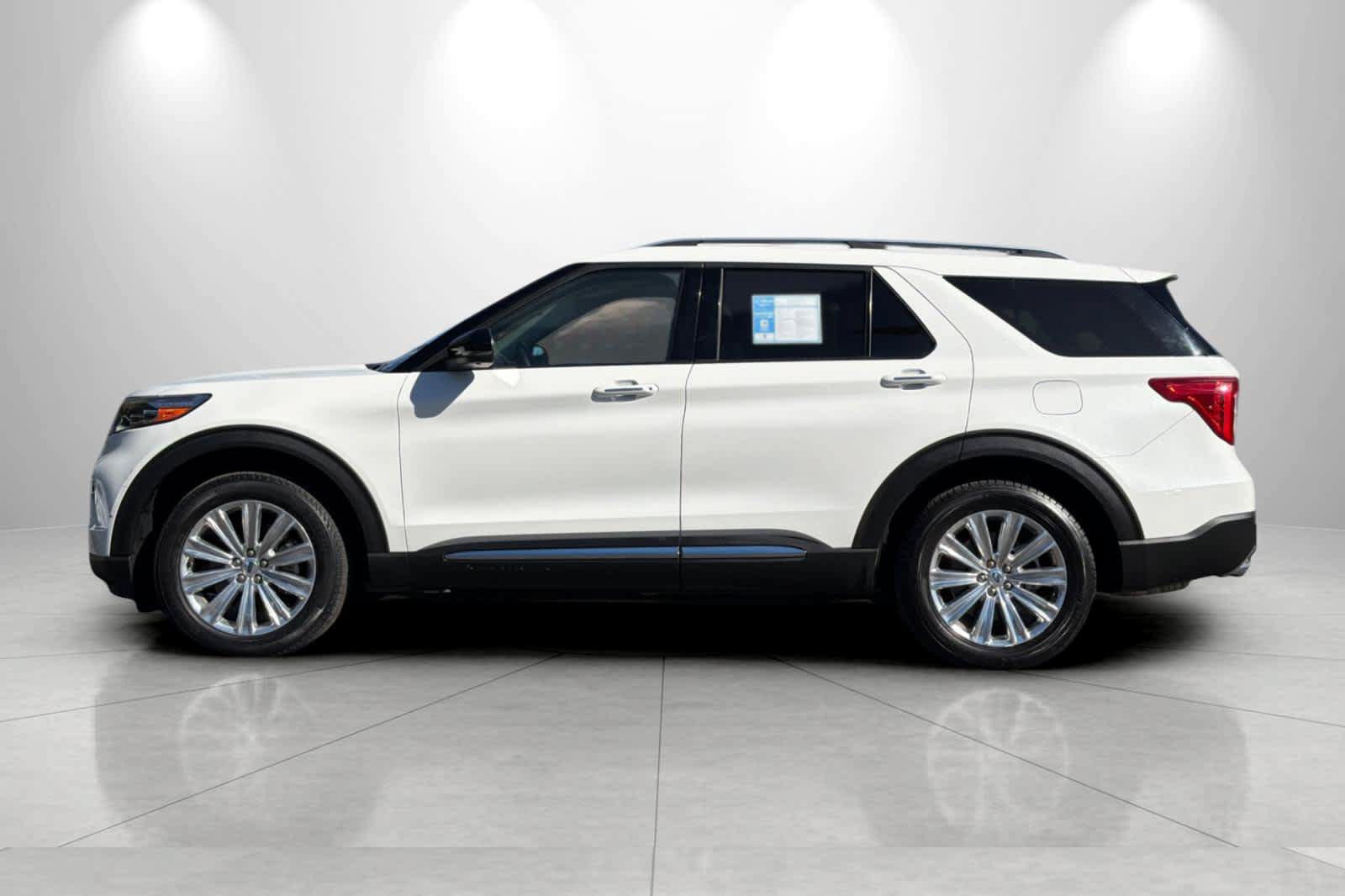 Used 2021 Ford Explorer Limited w/ Hybrid Equipment Group 310A AWD/4WD image 5