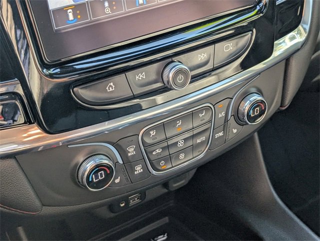 Used 2023 Chevrolet Traverse RS image 20