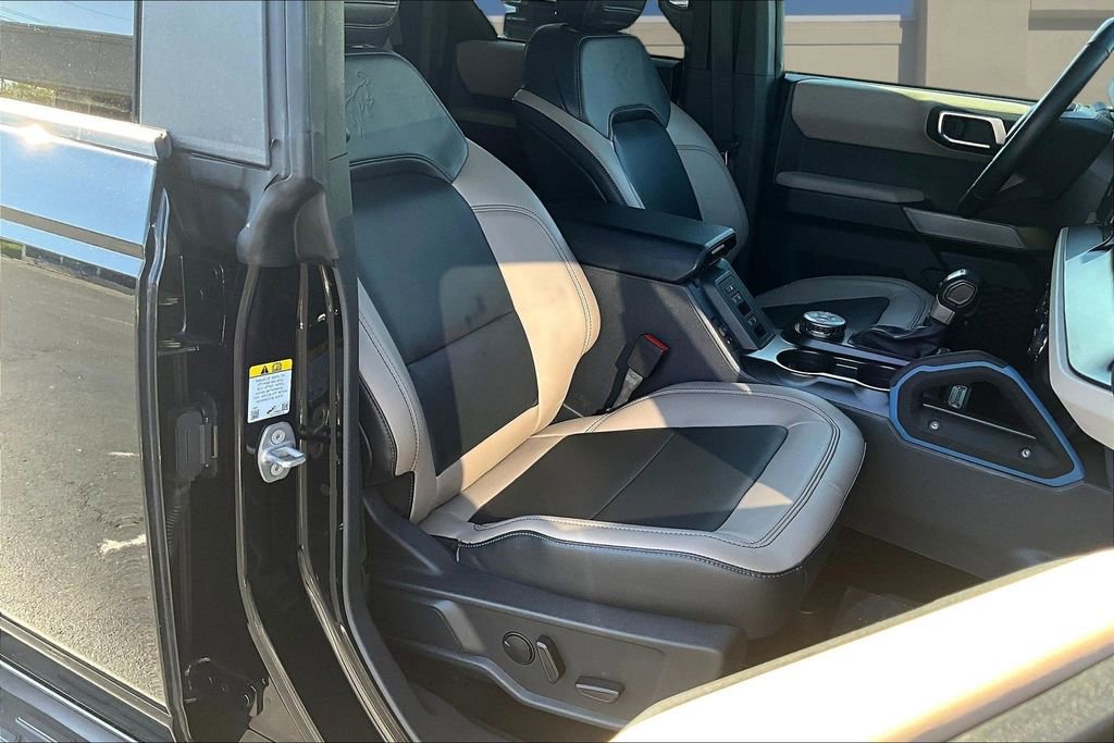 Used 2022 Ford Bronco Wildtrak image 31