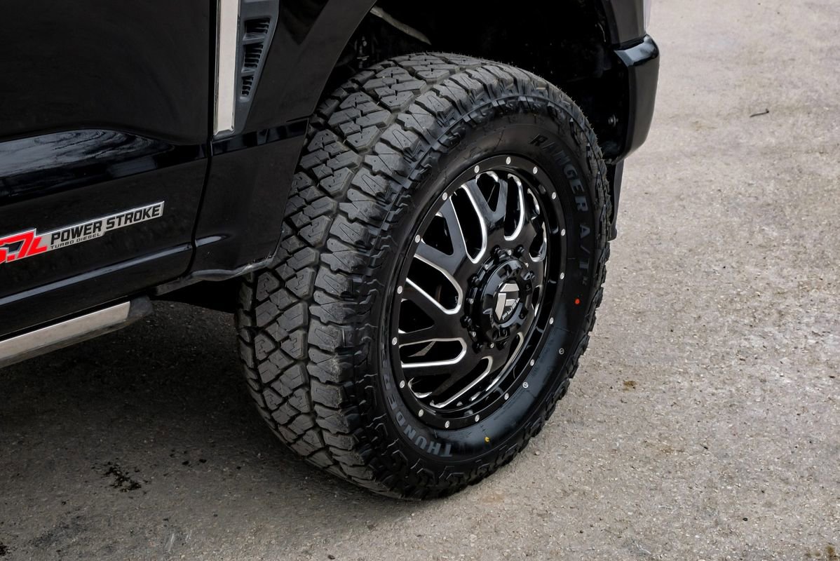 Used 2024 Ford F350 Limited w/ FX4 Off-Road Package image 64