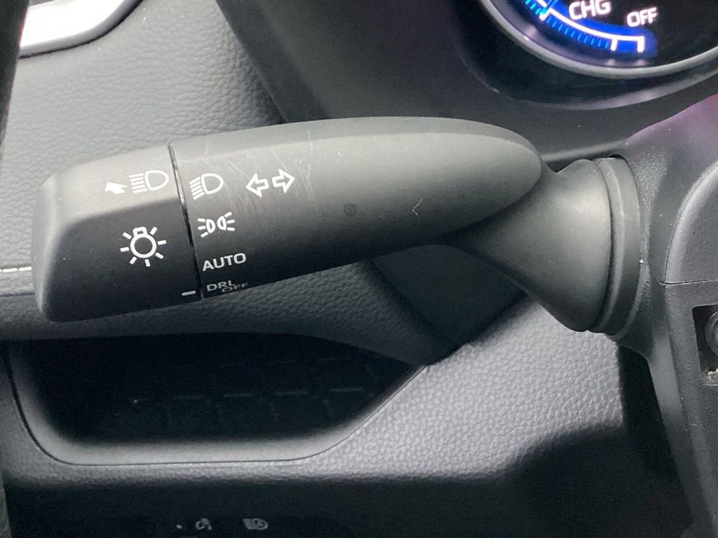 Used 2024 Toyota RAV4 XLE image 28