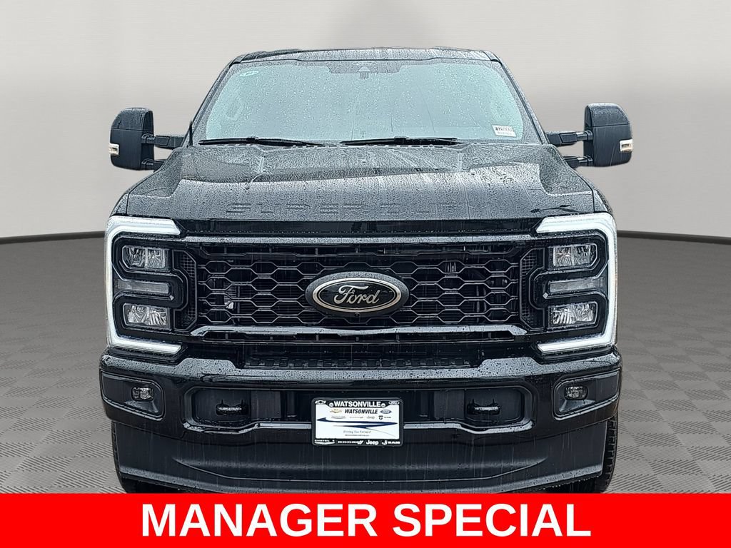 New 2026 Ford F250 Lariat w/ Black Appearance Package AWD/4WD image 8