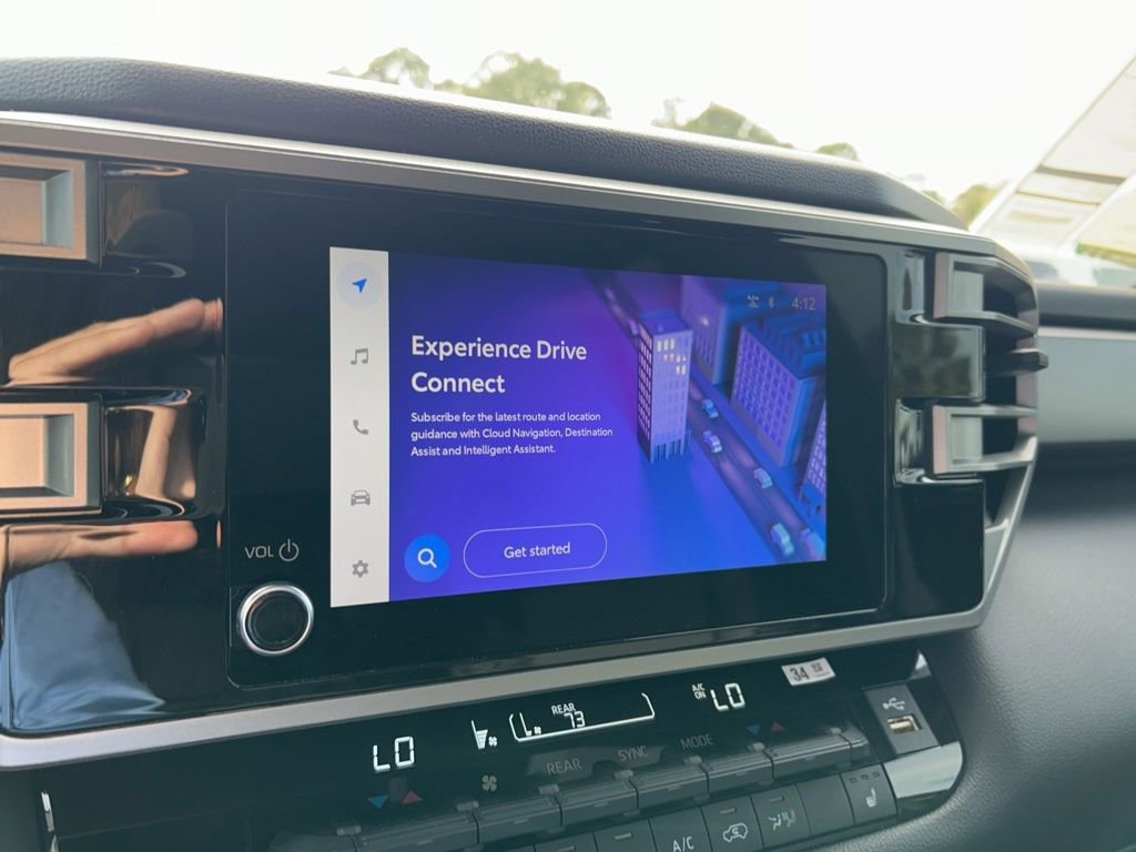 Used 2025 Toyota Sequoia SR5 image 33