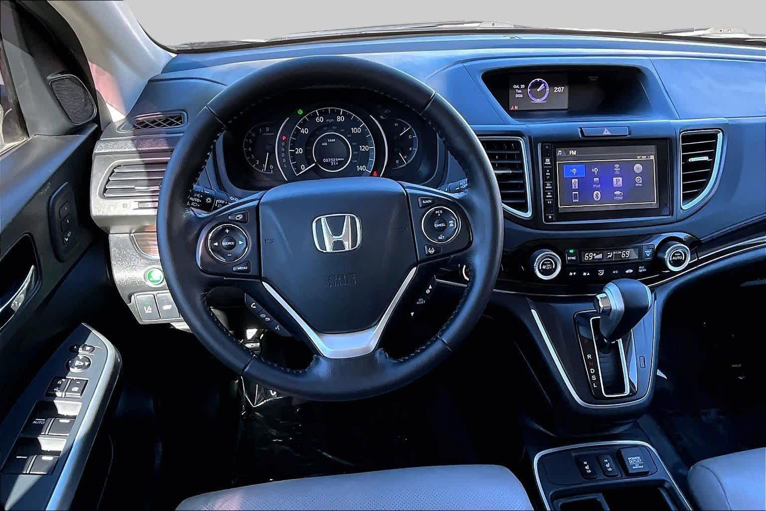 Used 2015 Honda CR-V Touring image 5