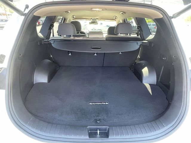 Used 2023 Hyundai Santa Fe SEL FWD image 10