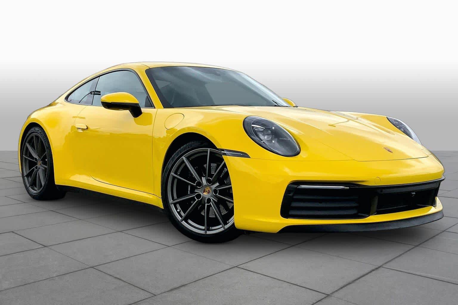 Used 2021 Porsche 911 Carrera S RWD image 3