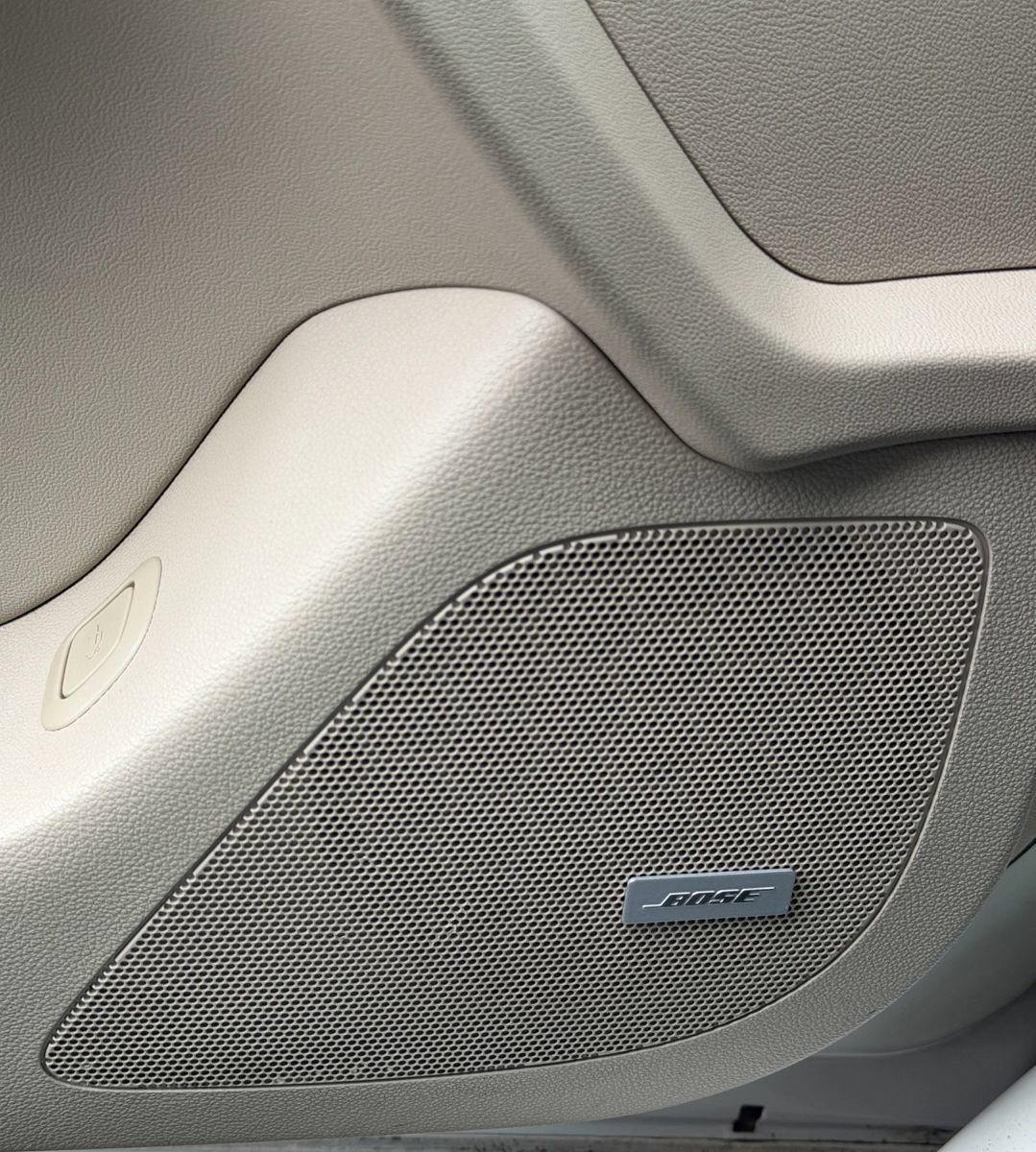 Used 2014 Buick LaCrosse Premium FWD image 37