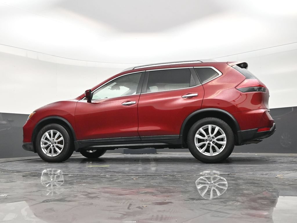 Used 2020 Nissan Rogue SV FWD image 21