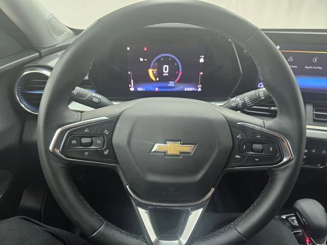 Used 2025 Chevrolet Trax LT w/ LT Convenience Package FWD image 7