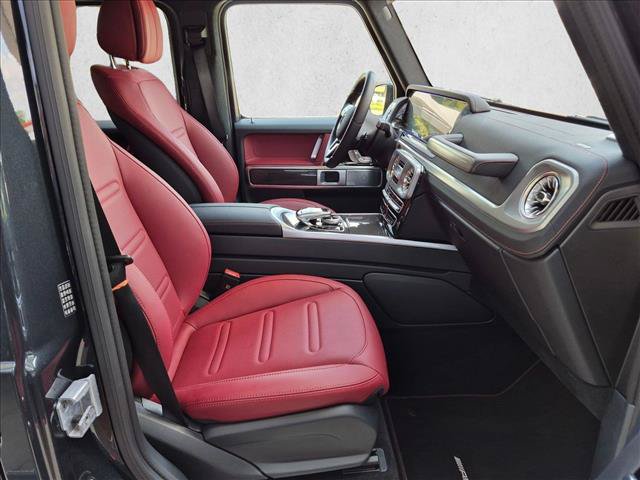 Used 2024 Mercedes-Benz G 550 image 24