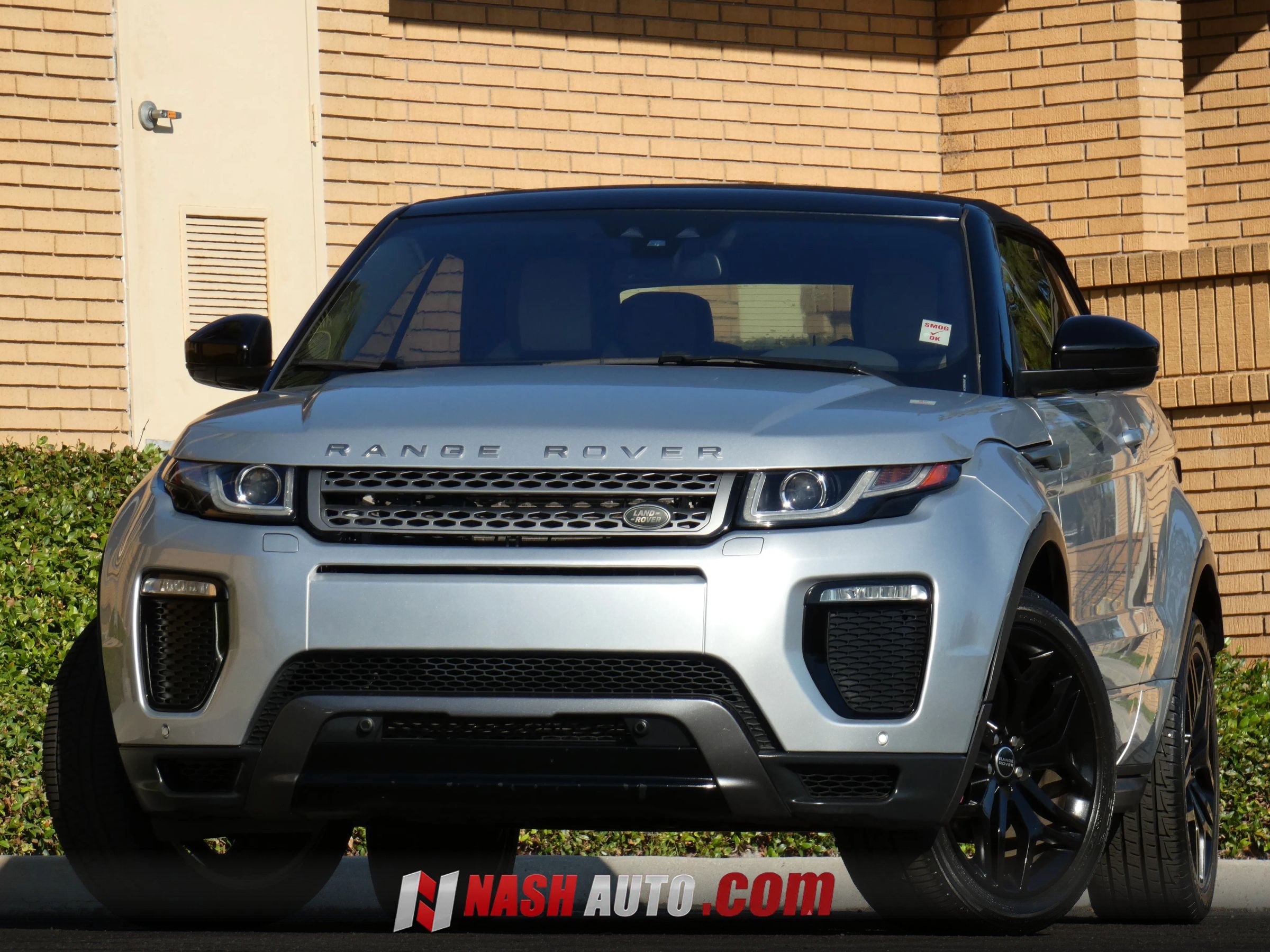 Used 2019 Land Rover Range Rover Evoque SE Dynamic AWD/4WD image 4