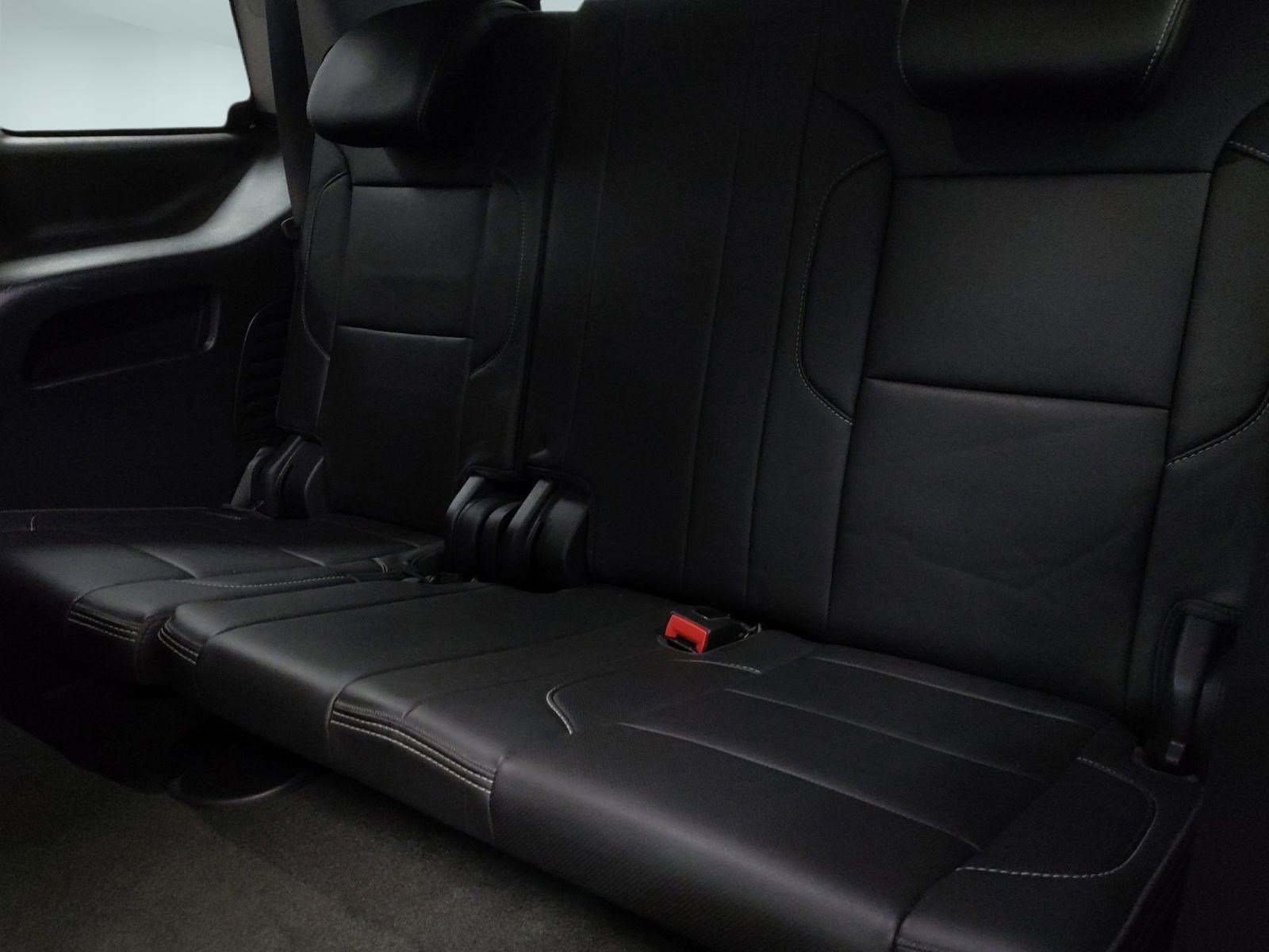 Used 2018 GMC Yukon Denali w/ Denali Ultimate Package image 24