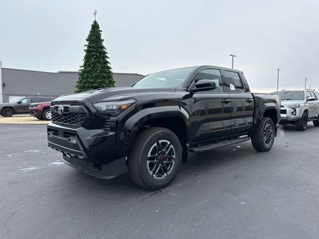 New 2025 Toyota Tacoma TRD Sport image 3