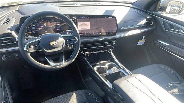 New 2026 Chevrolet Traverse LT w/ LPO, Floor Liner Package image 14