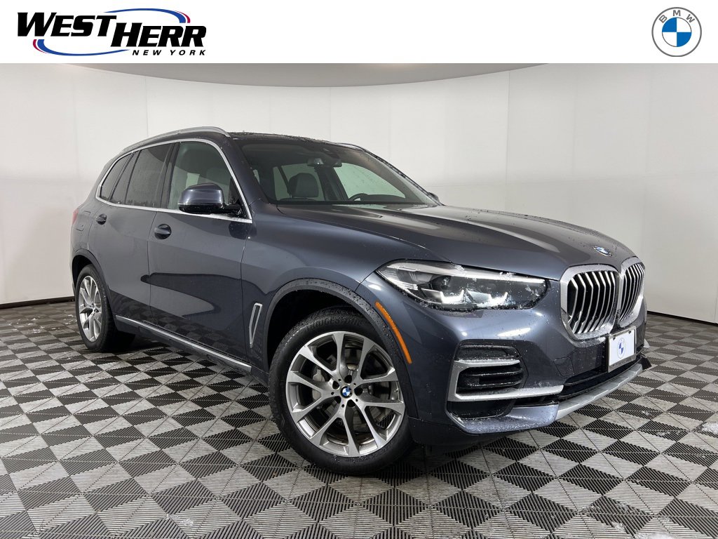 Used 2022 BMW X5 xDrive40i w/ Premium Package