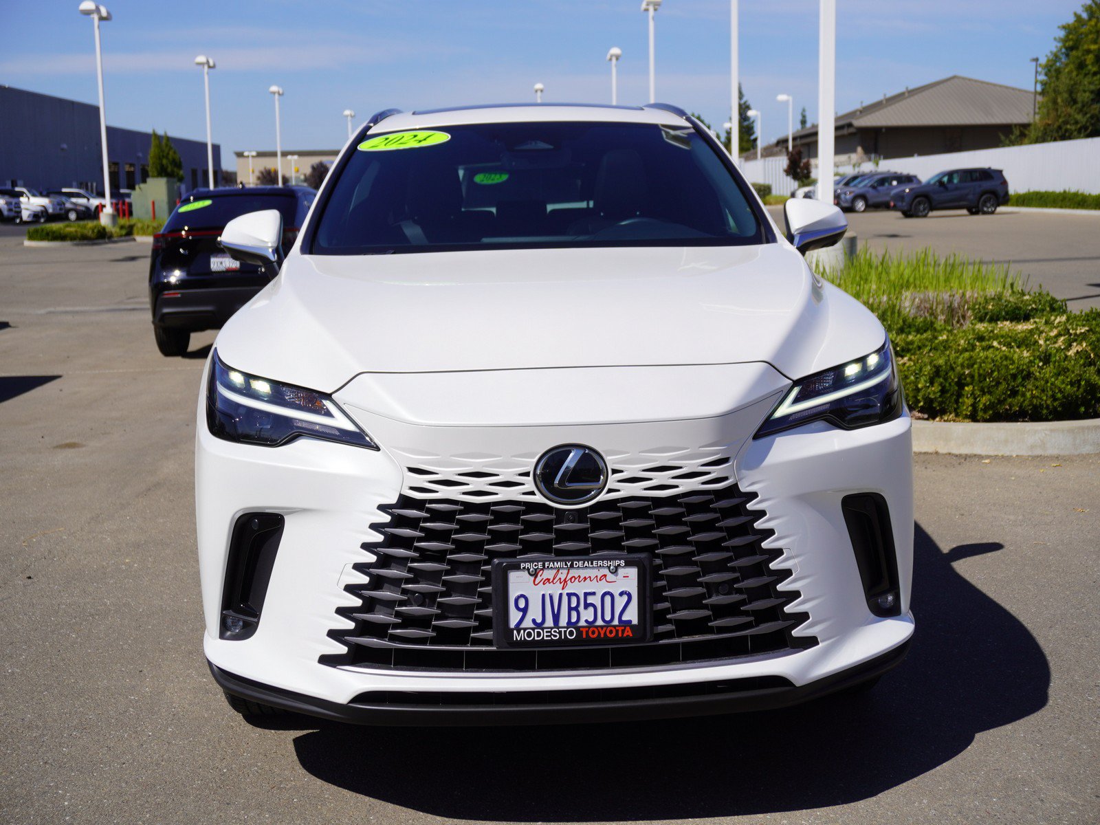 Used 2024 Lexus RX 350 Premium Plus w/ Cold Area Package FWD image 6