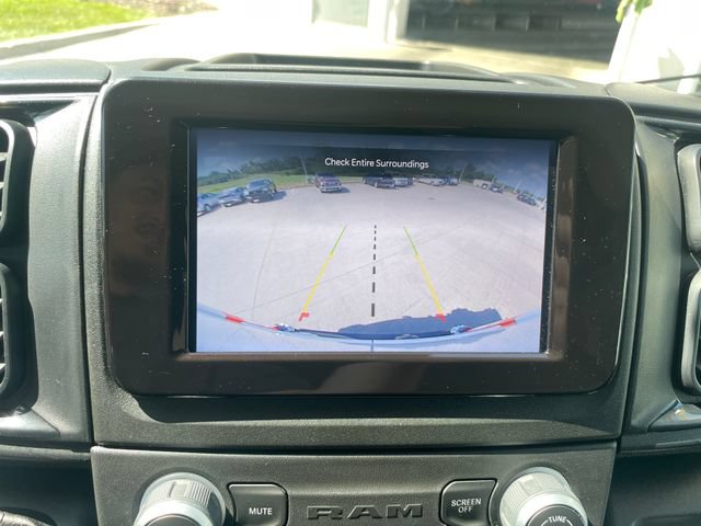 Used 2025 RAM ProMaster 2500 w/ Convenience Group FWD image 21