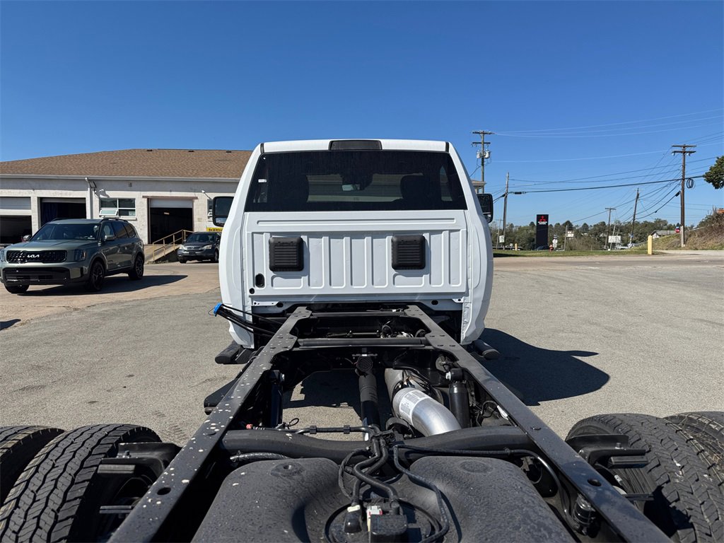 New 2026 RAM 5500 Tradesman image 5