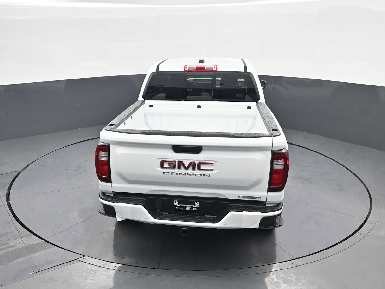 New 2026 GMC Canyon Elevation w/ Convenience Package image 30