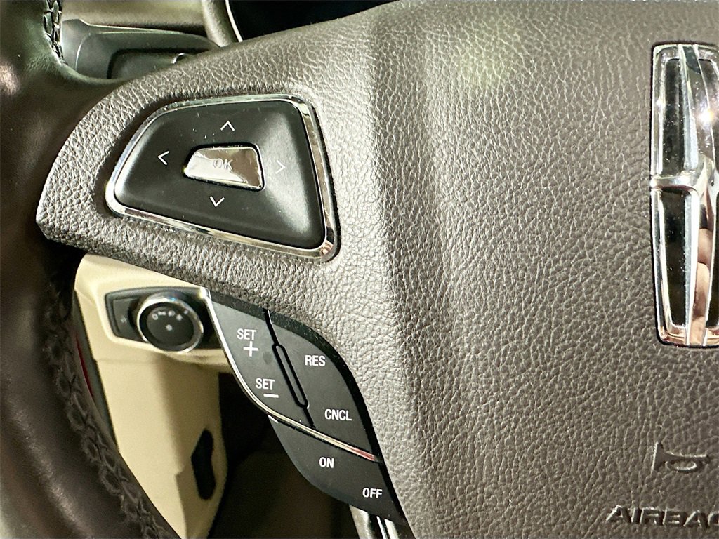 Used 2017 Lincoln MKC Reserve w/ Lincoln MKC Climate Package image 37