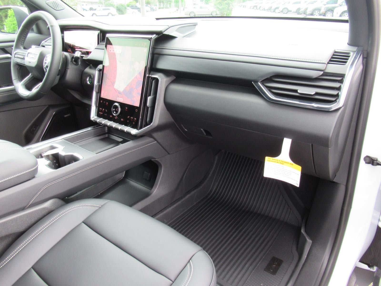 New 2027 GMC Acadia Elevation w/ Elevation Premium Package FWD image 11