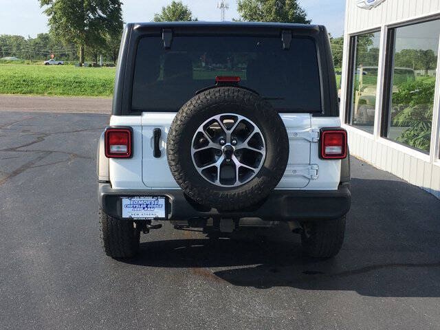 Used 2024 Jeep Wrangler Unlimited Sport AWD/4WD image 8