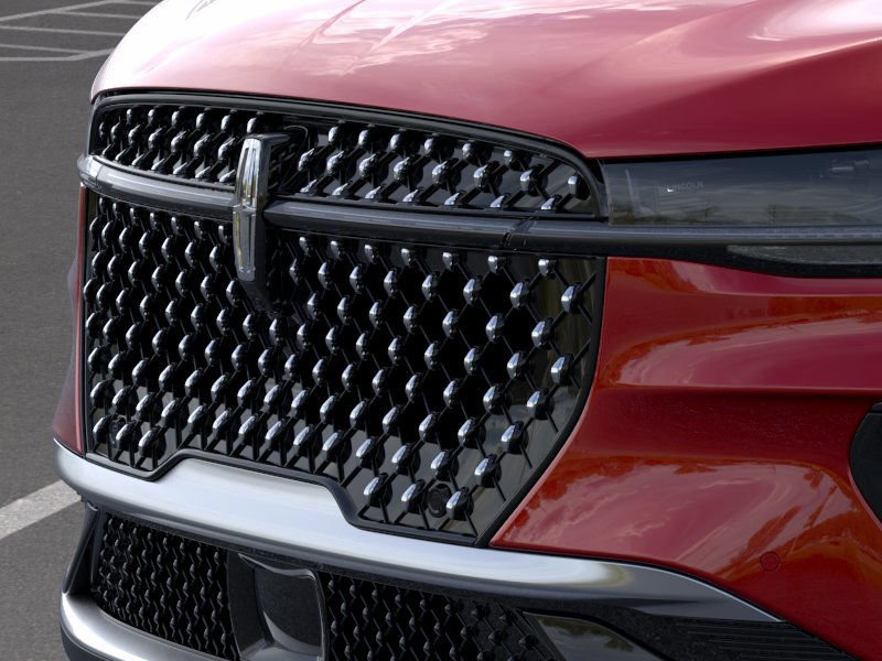 New 2025 Lincoln Nautilus Premier image 17