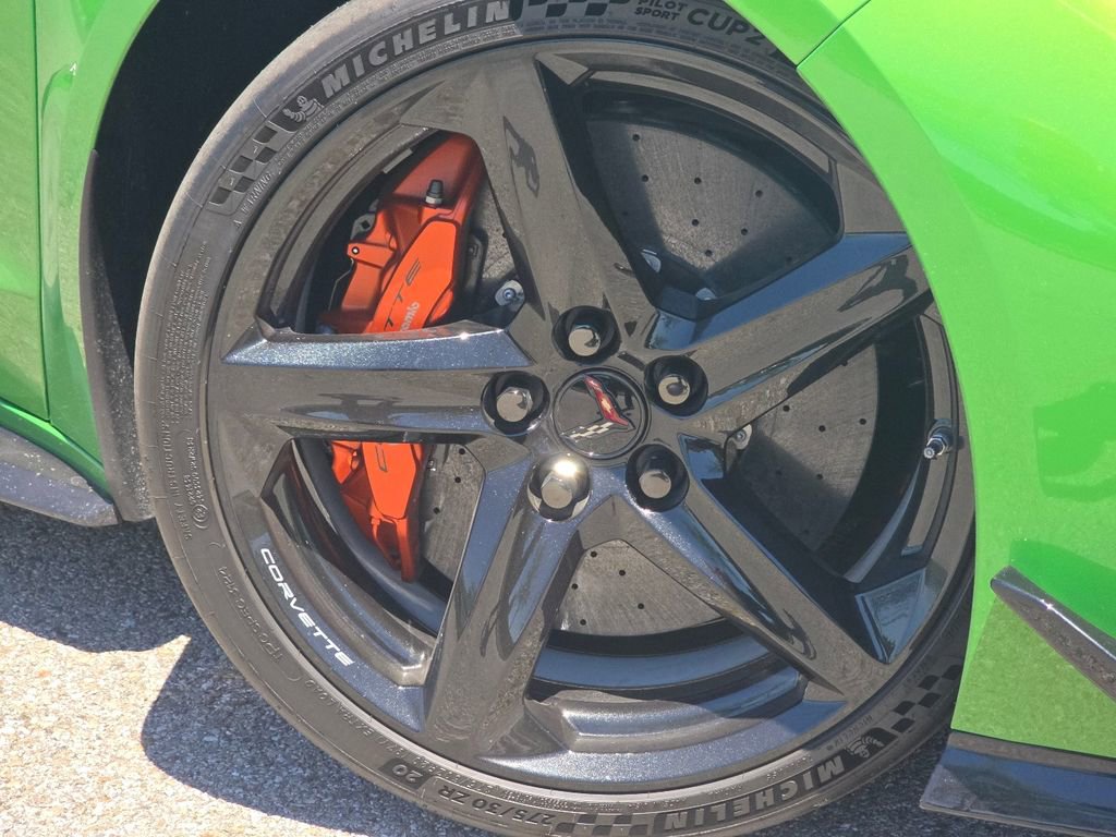 Used 2026 Chevrolet Corvette Z06 RWD image 9