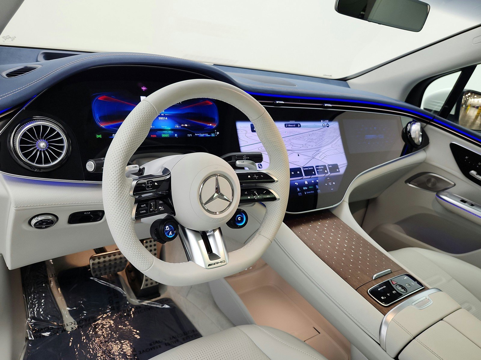 Used 2024 Mercedes-Benz EQE AMG 4MATIC SUV image 9