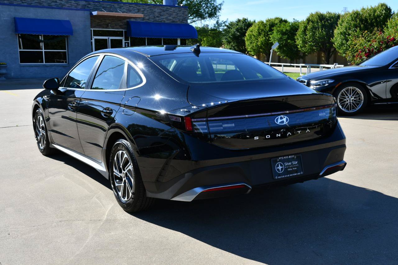 Used 2026 Hyundai Sonata Blue FWD image 5