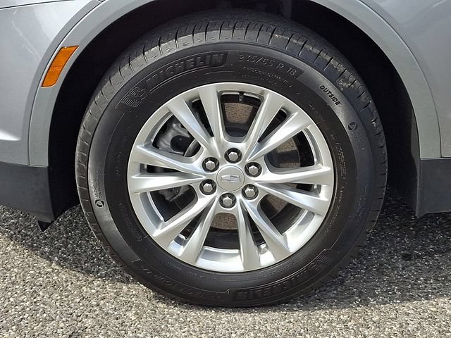 Used 2025 Cadillac XT5 Luxury w/ LPO, Floor Liner Package AWD/4WD image 6