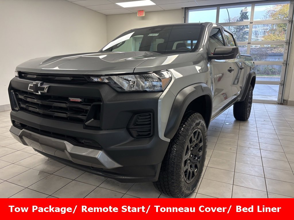 Used 2024 Chevrolet Colorado Trail Boss w/ Advanced Trailering Package image 1