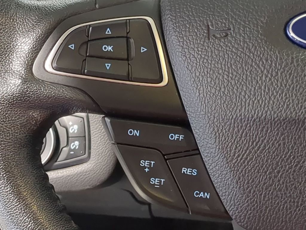 Used 2017 Ford Escape Titanium w/ Equipment Group 301A AWD/4WD image 30