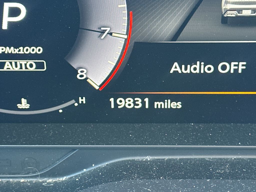 Used 2023 INFINITI QX60 Luxe w/ Cargo Package image 10