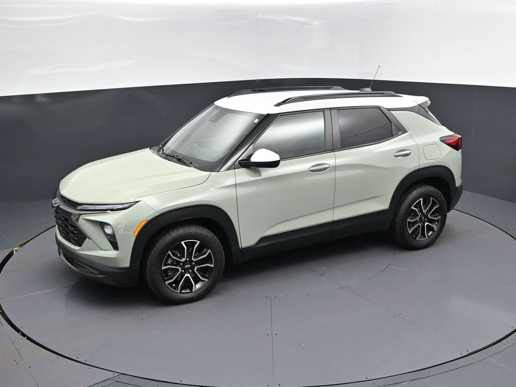 Used 2025 Chevrolet TrailBlazer ACTIV w/ Convenience Package image 32