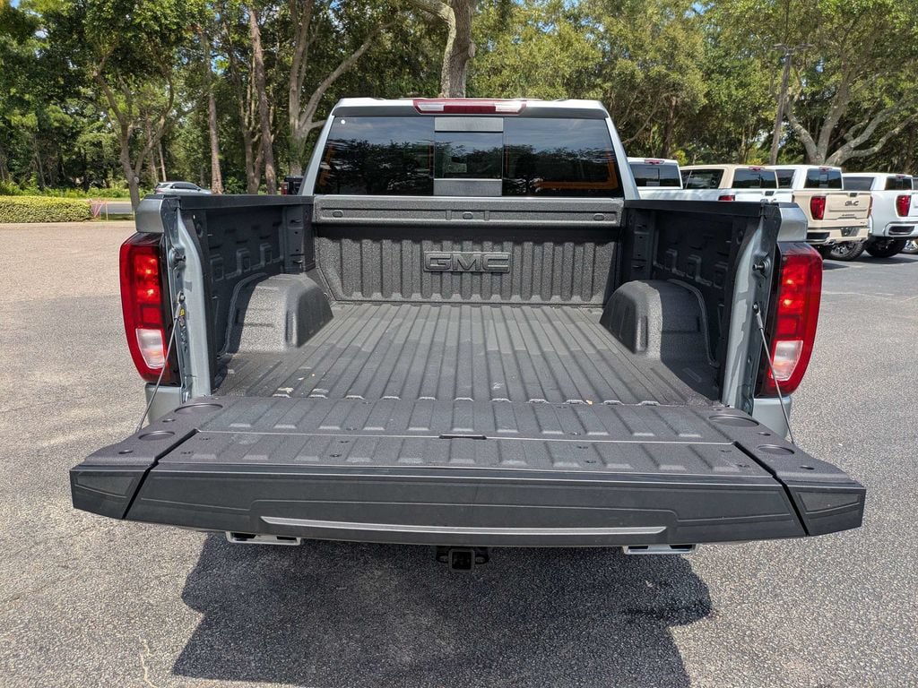 New 2026 GMC Sierra 1500 Elevation w/ Elevation Premium Package AWD/4WD image 12