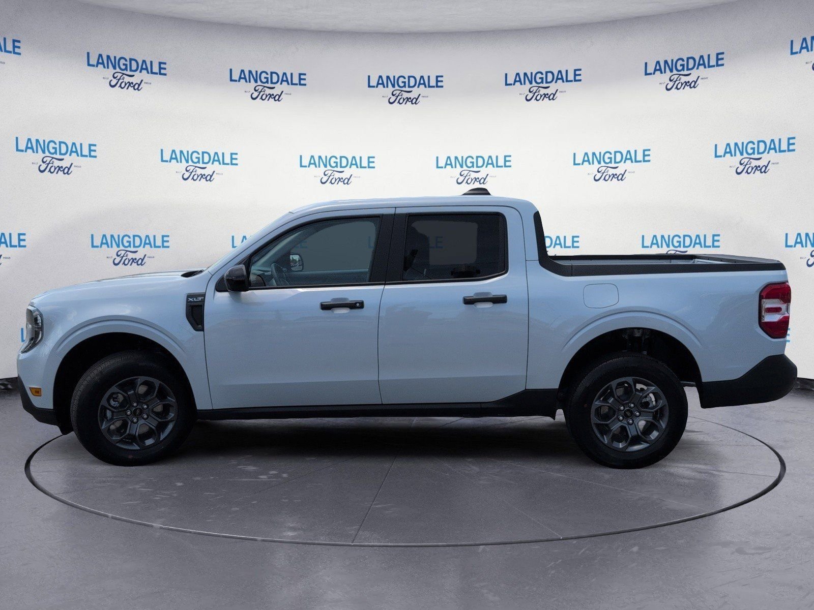 New 2026 Ford Maverick XLT w/ XLT Luxury Package FWD image 10