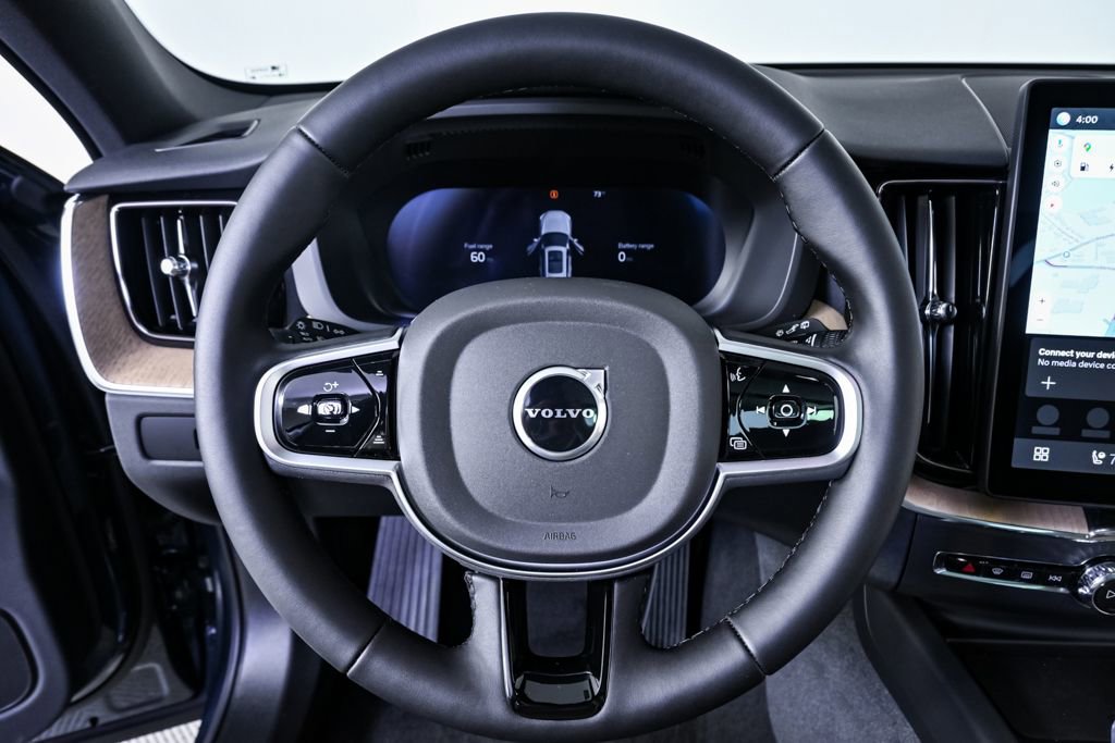 New 2026 Volvo XC60 T8 Core w/ Climate Package PRO AWD/4WD image 8