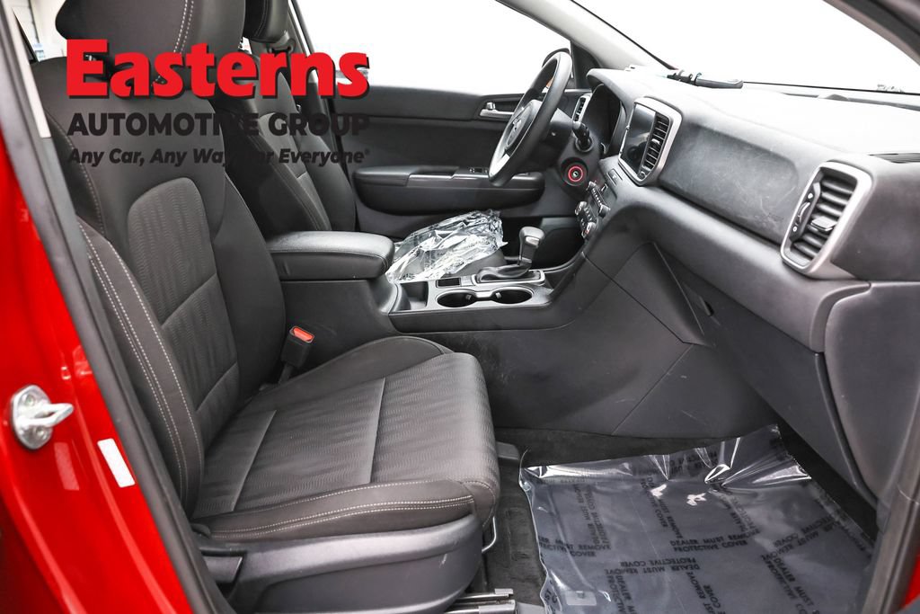 Used 2022 Kia Sportage LX AWD/4WD image 23